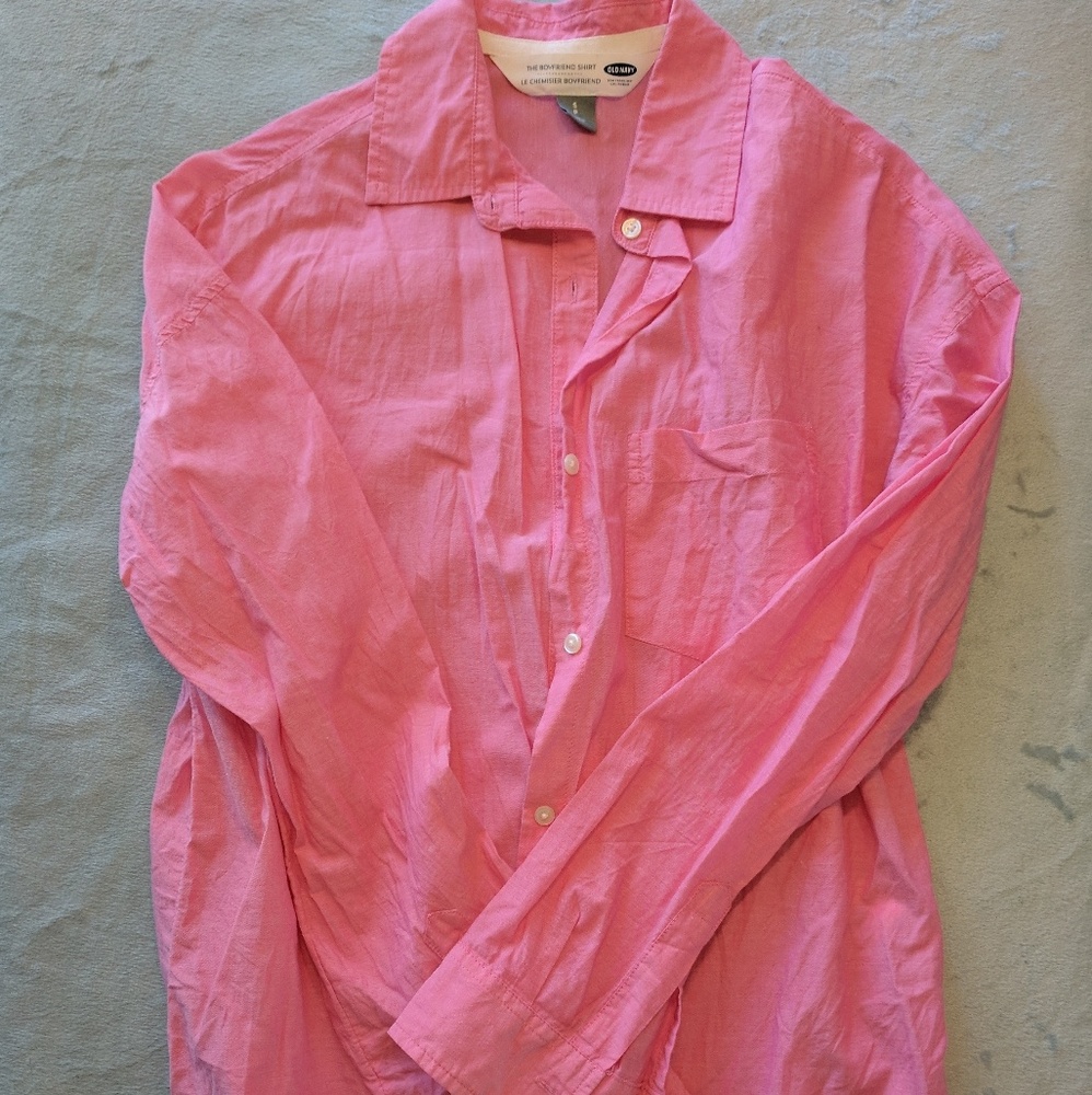 Old Navy Boyfriend shirt (small)